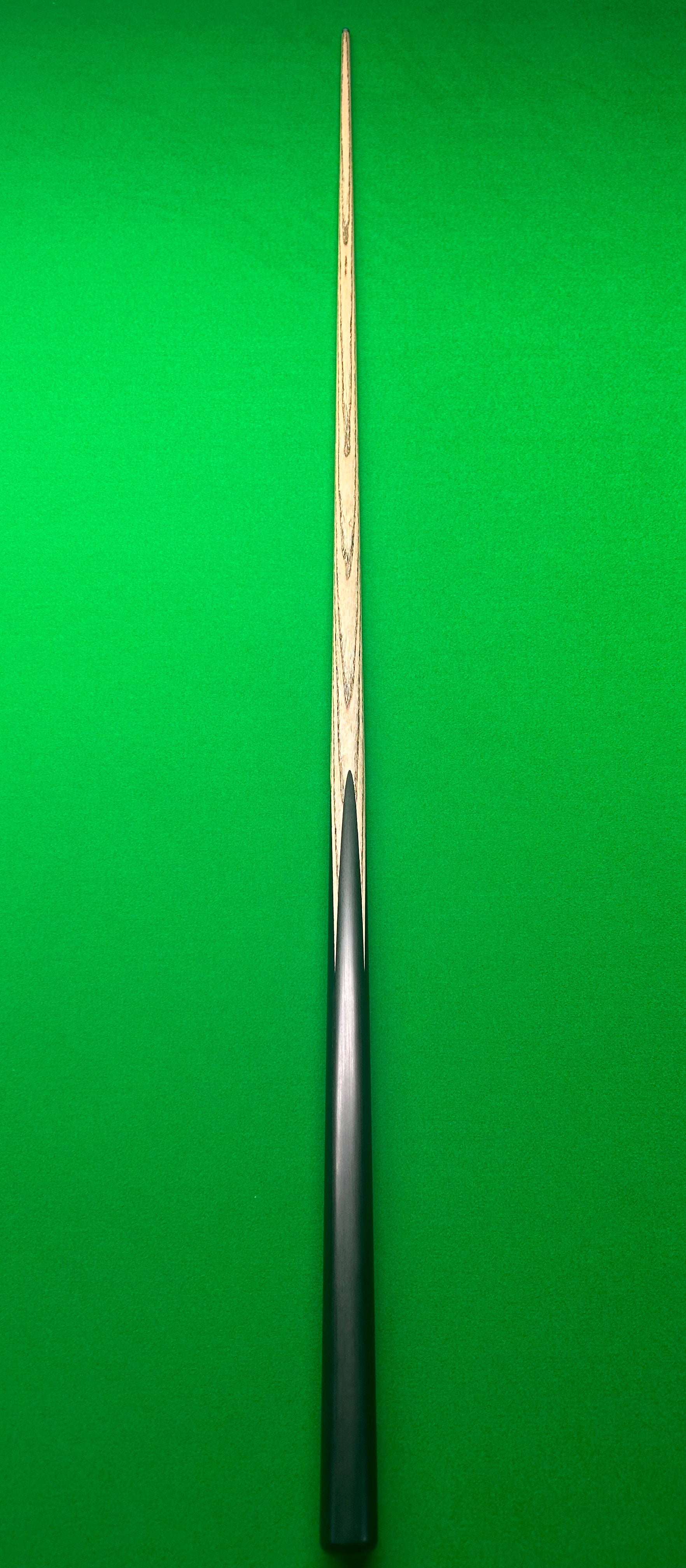 Kingdom Cues Supernova 002